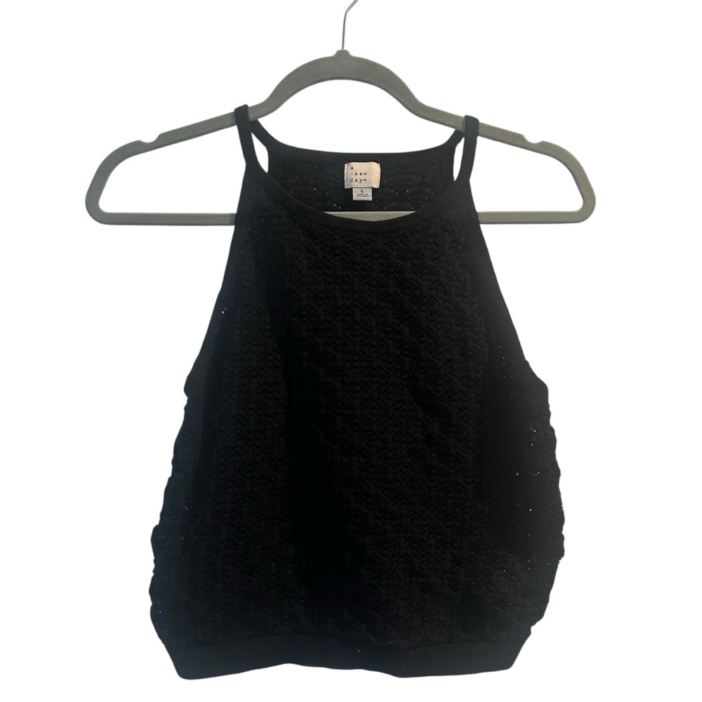 NWOT Knit Black Halter Crop Top Large